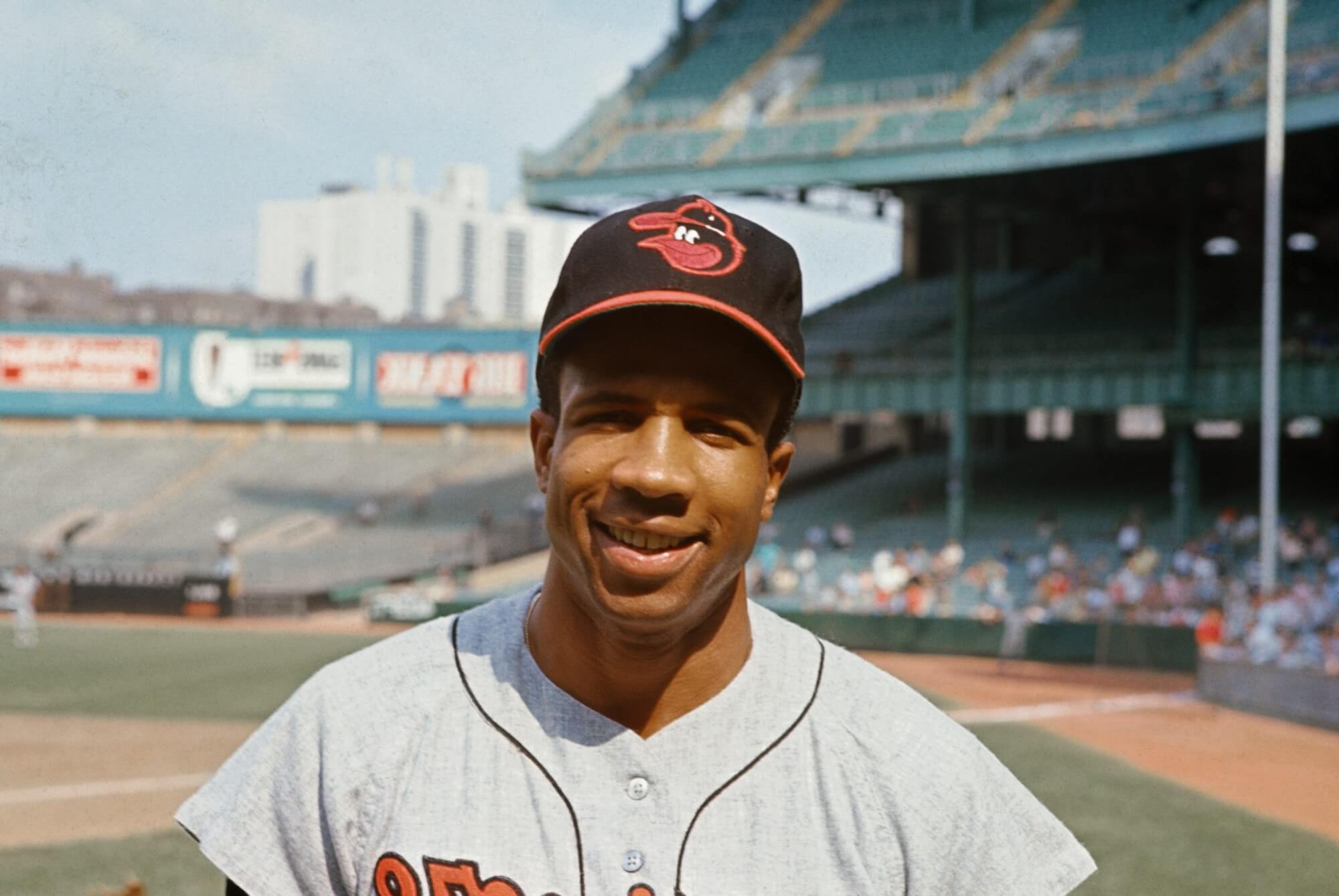 Frank Robinson: a baseball legend